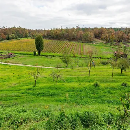 Cozy Tuscan Getaway Le Vedute
